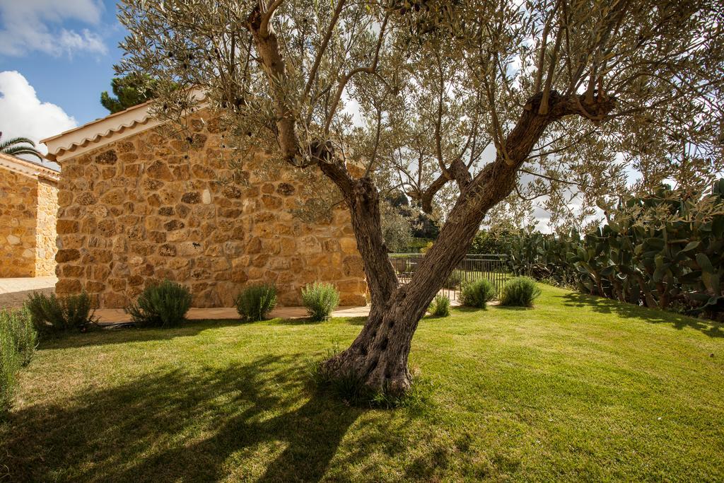 Agriturismo Feudo Muxarello Aragona Eksteriør bilde