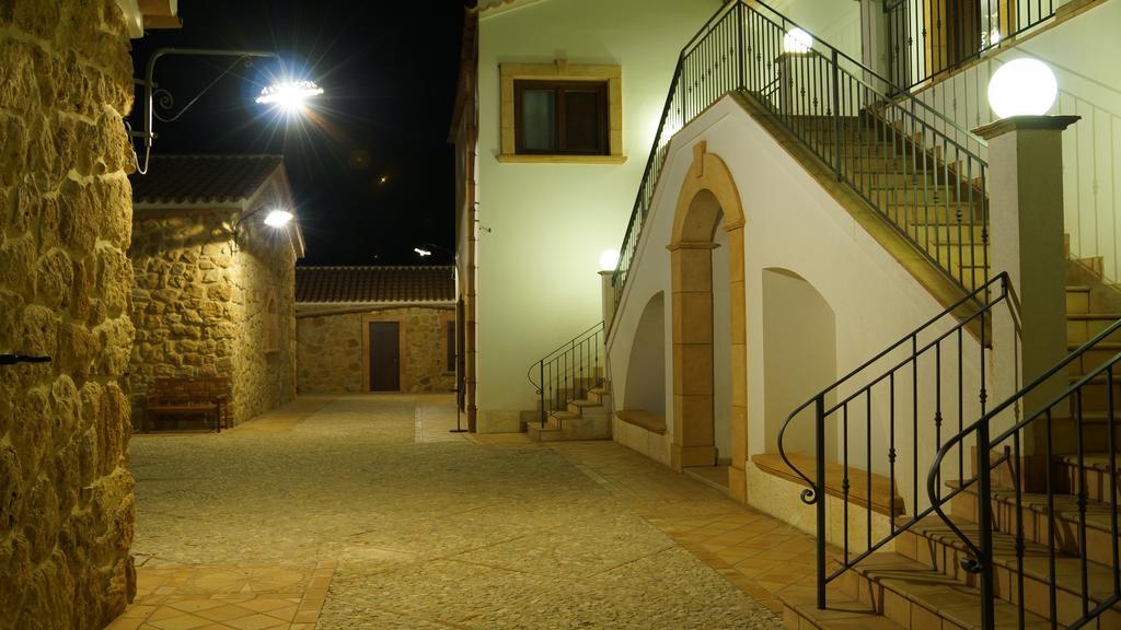 Agriturismo Feudo Muxarello Aragona Eksteriør bilde