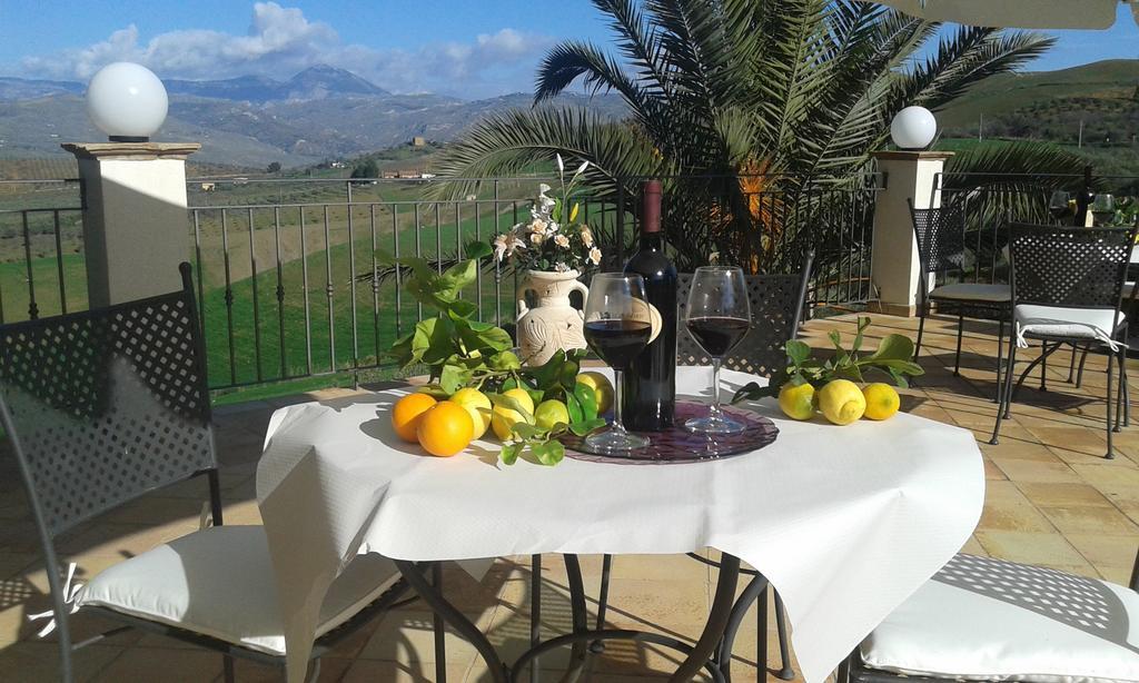 Agriturismo Feudo Muxarello Aragona Eksteriør bilde
