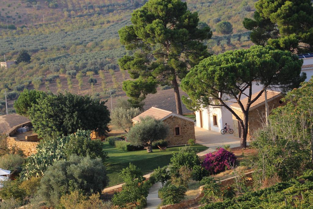 Agriturismo Feudo Muxarello Aragona Eksteriør bilde