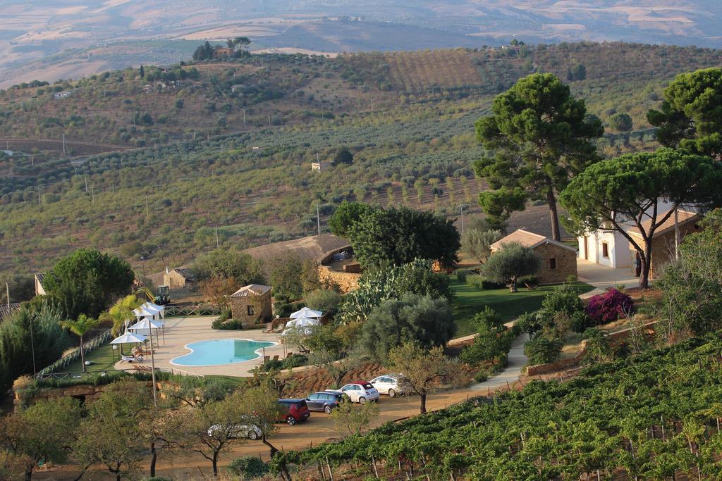Agriturismo Feudo Muxarello Aragona Eksteriør bilde